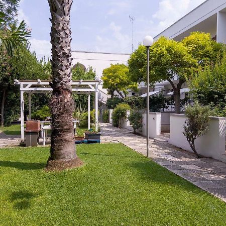 Residence Borgo Latino- Localo Torre dell'Orso Dış mekan fotoğraf