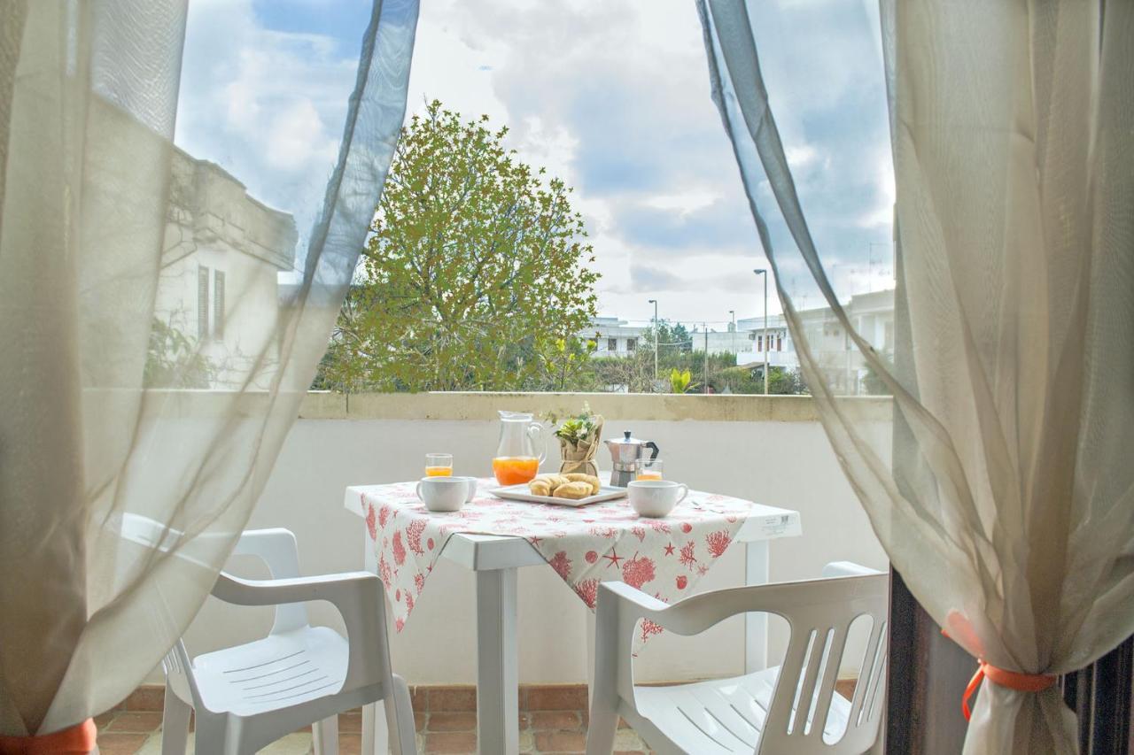 Residence Borgo Latino- Localo Torre dell'Orso Dış mekan fotoğraf