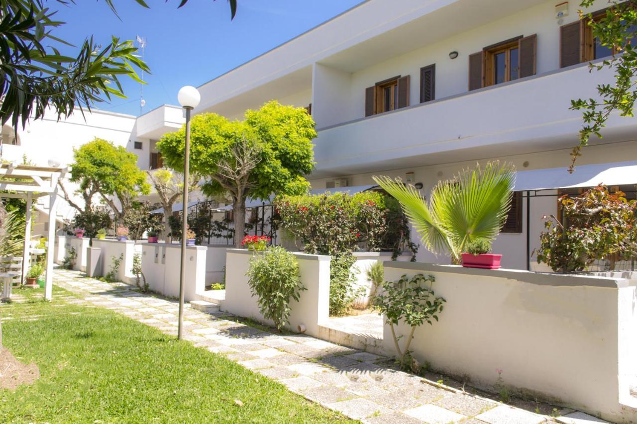 Residence Borgo Latino- Localo Torre dell'Orso Dış mekan fotoğraf